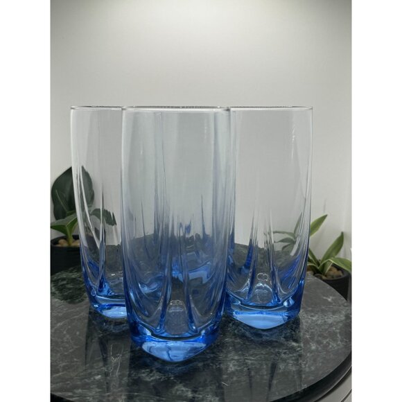 Vintage Misty Blue Water Glasses Set of Four - Picture 6 of 8